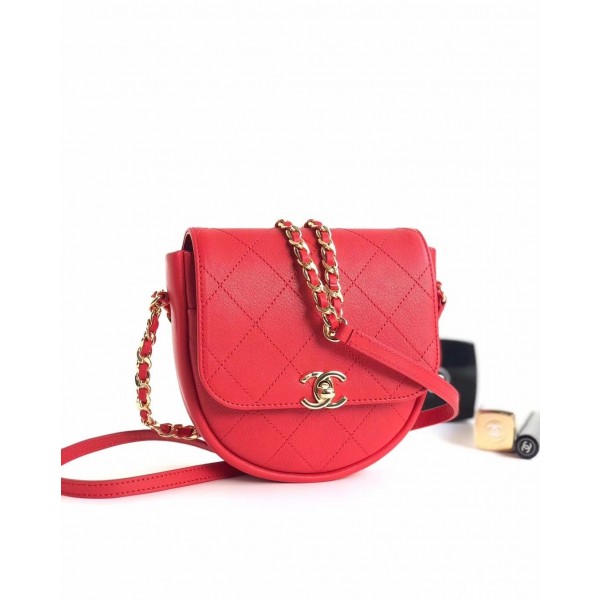 Chanel Casual Trip Messenger Flap Bag AS0143 Red 2019