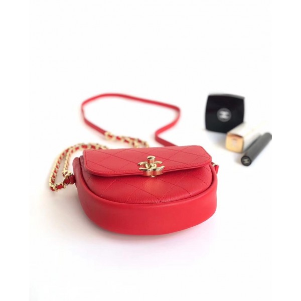 Chanel Casual Trip Messenger Flap Bag AS0143 Red 2019
