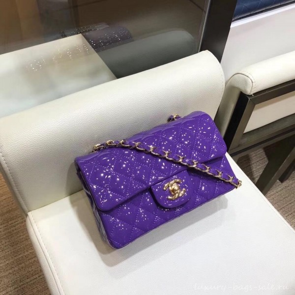 Chanel Classic Flap Small Bag A1116 purple in Patent Leather with gold Hardware