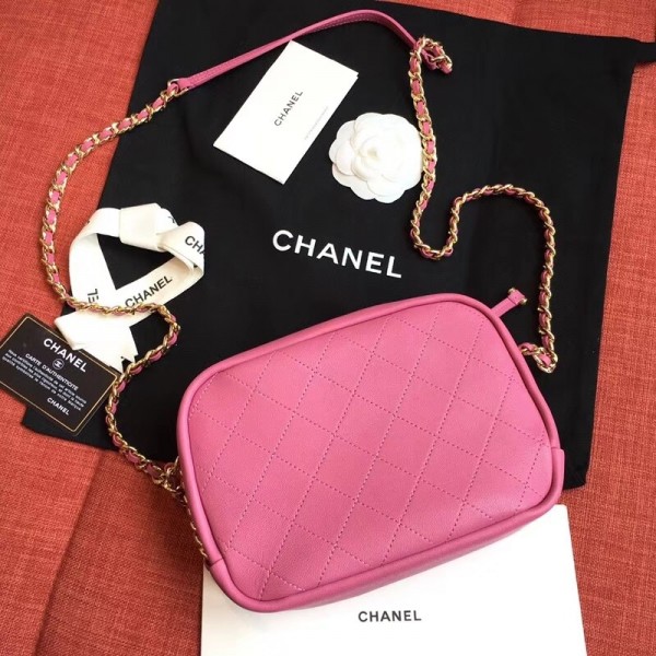 Chanel Casual Trip Medium Camera Case Bag AS0140 Dark Pink 2019