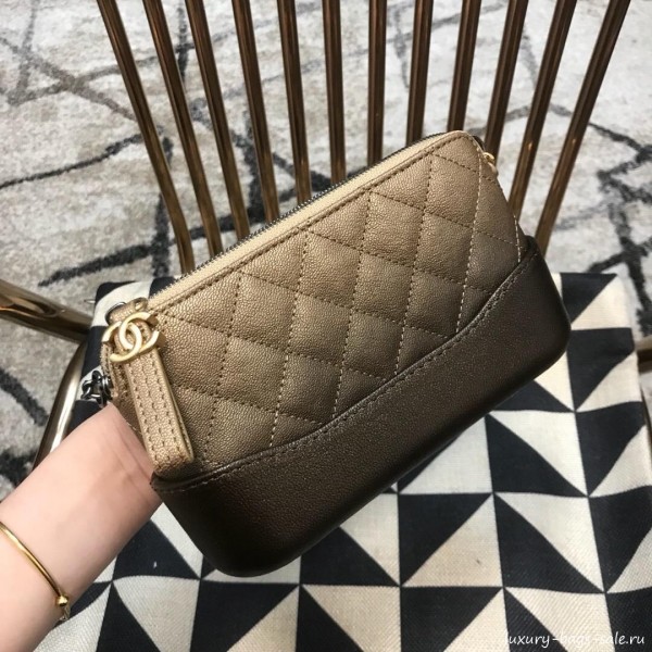 Chanel Gabrielle Clutch on Chain/Mini Bag in Grained Leather A94505 Khaki 2019 Collection