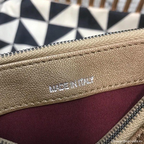 Chanel Gabrielle Clutch on Chain/Mini Bag in Grained Leather A94505 Khaki 2019 Collection