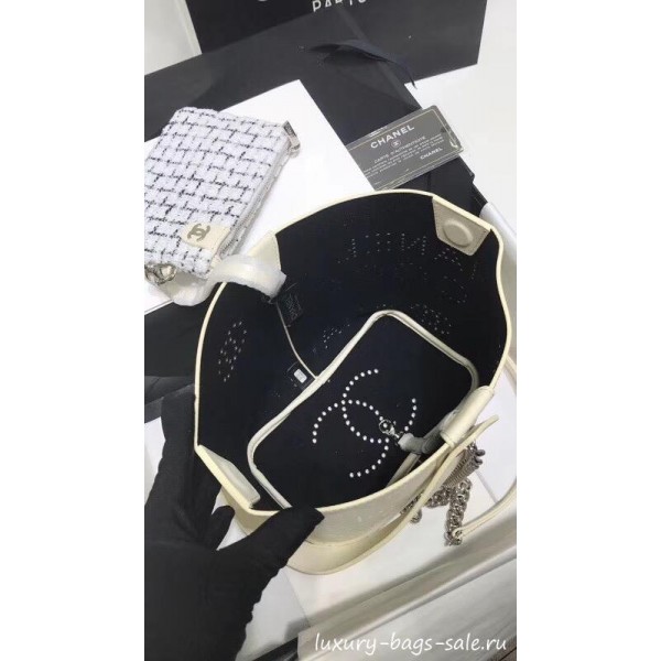 Chanel Eyelet Calfskin Drawstring Bucket Bag AS0304 White 2019 Collection