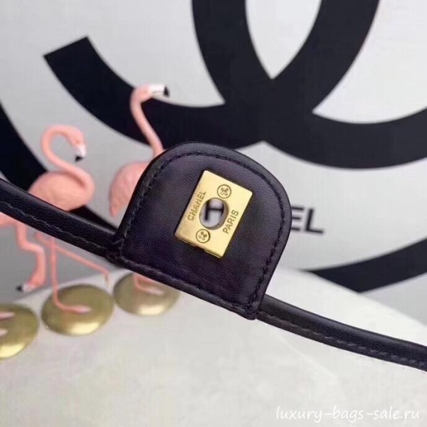 Chanel PVC Pearl Flap Bag Black/Transparent 2019 Collection