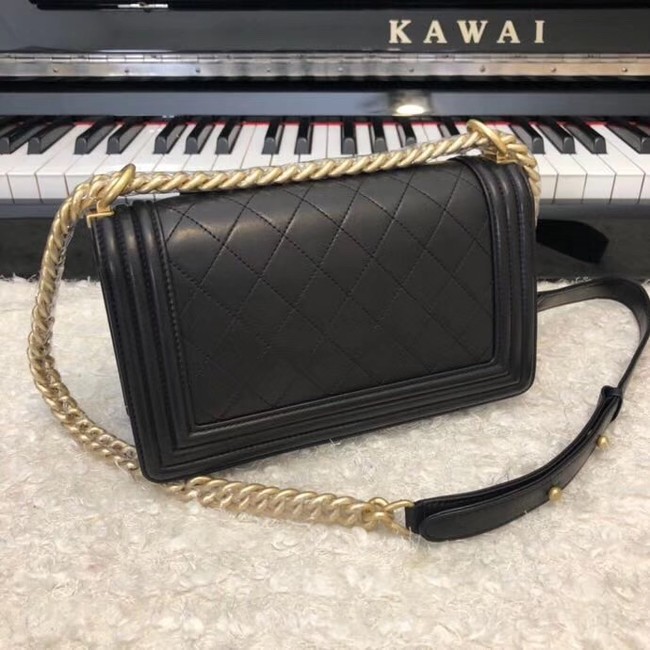 Chanel Leboy Original Calfskin leather Shoulder Bag E67086 black & Gold-Tone Metal 