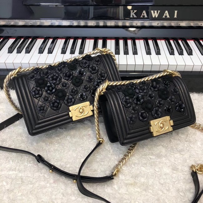 Chanel Leboy Original Calfskin leather Shoulder Bag E67086 black & Gold-Tone Metal 