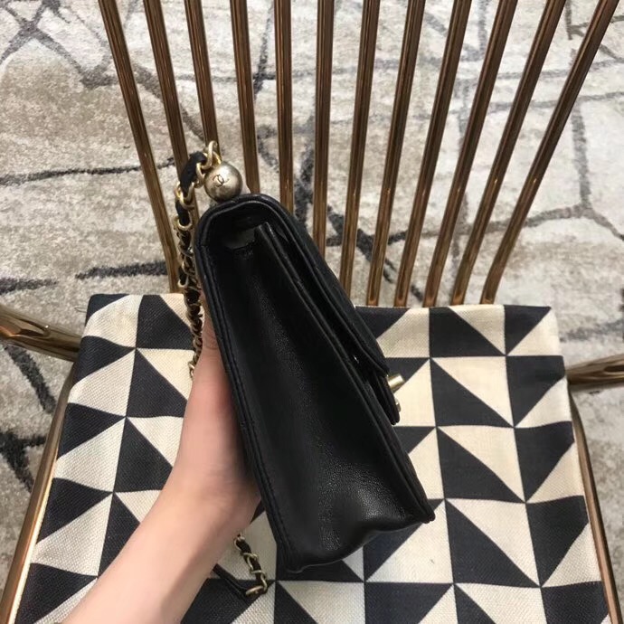 Chanel Flap Shoulder Bag Sheepskin Leather 77398 black 