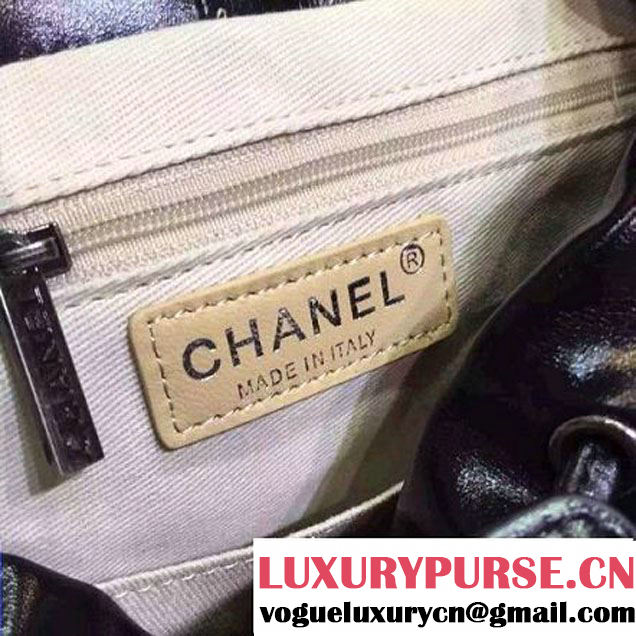 Chane Black Calfskin and Shearling Backpack A92976 Paris-Salzburg 2015 (2a136-071324 )