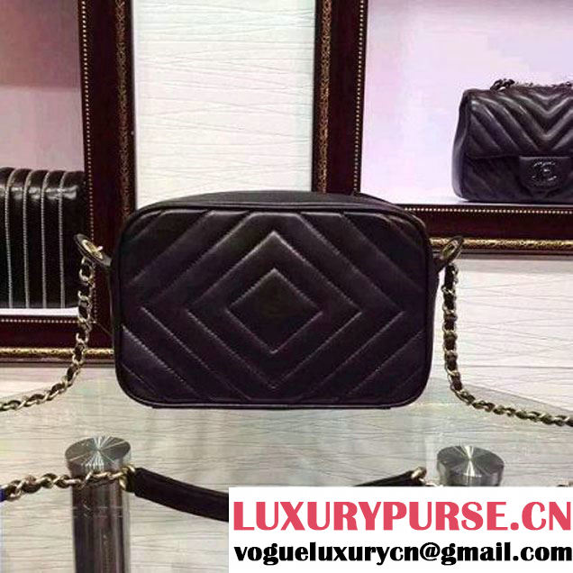 Chanel Black Chevron Camera Case Bag Fall 2015 Runway (2a136-053176 )