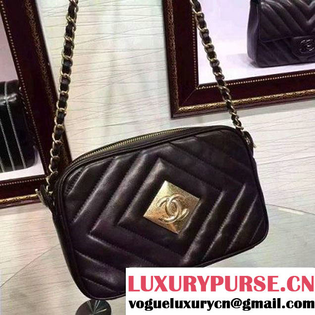 Chanel Black Chevron Camera Case Bag Fall 2015 Runway (2a136-053176 )
