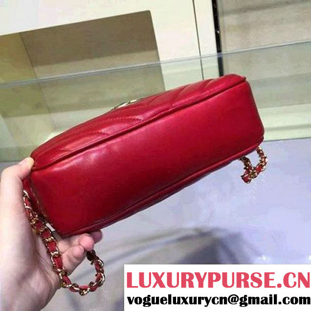 Chanel Red Chevron Camera Case Bag Fall 2015 Runway (2A143-120116 )