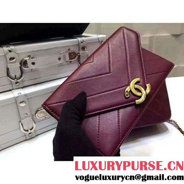 Chanel Small Herringbone Quilted Burgundy Lambskin Camera Case With A Removable Pouch Cruise 2016 (FTH-121104 )