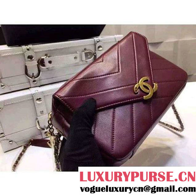 Chanel Small Herringbone Quilted Burgundy Lambskin Camera Case With A Removable Pouch Cruise 2016 (FTH-121104 )
