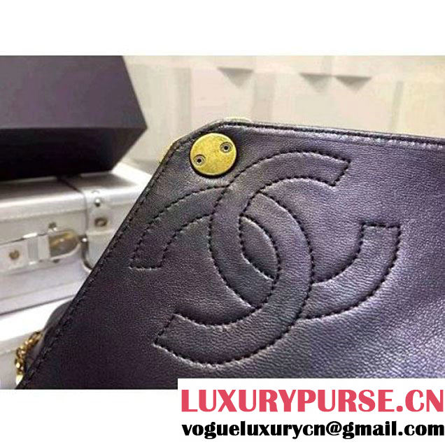 Chanel Medium Herringbone Quilted Black Lambskin Camera Case With A Removable Pouch Cruise 2016 (FTH-121105 )