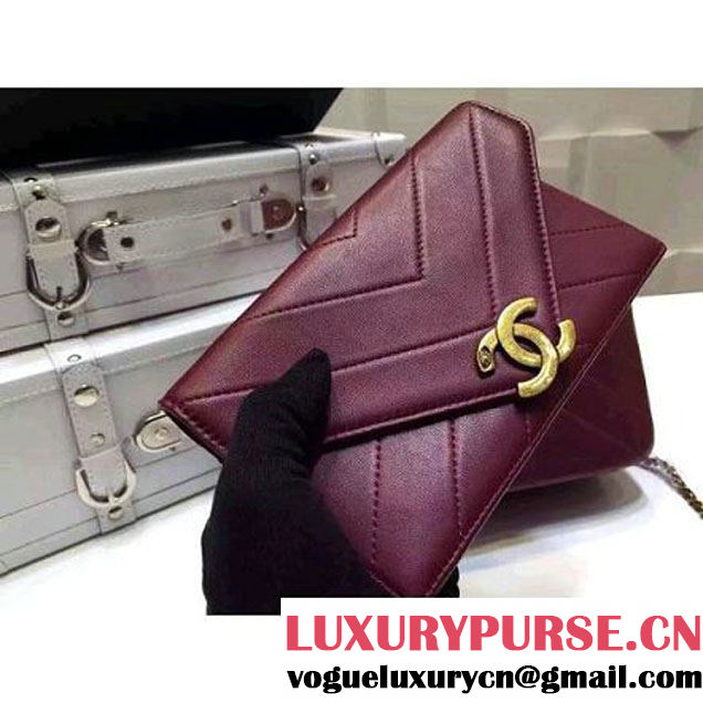 Chanel Small Herringbone Quilted Burgundy Lambskin Camera Case With A Removable Pouch Cruise 2016 (FTH-121106 )