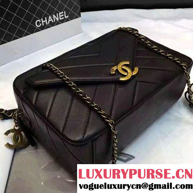 Chanel A93132 Black Lambskin Camera Case Cruise 2016 (2A020-6022610 )