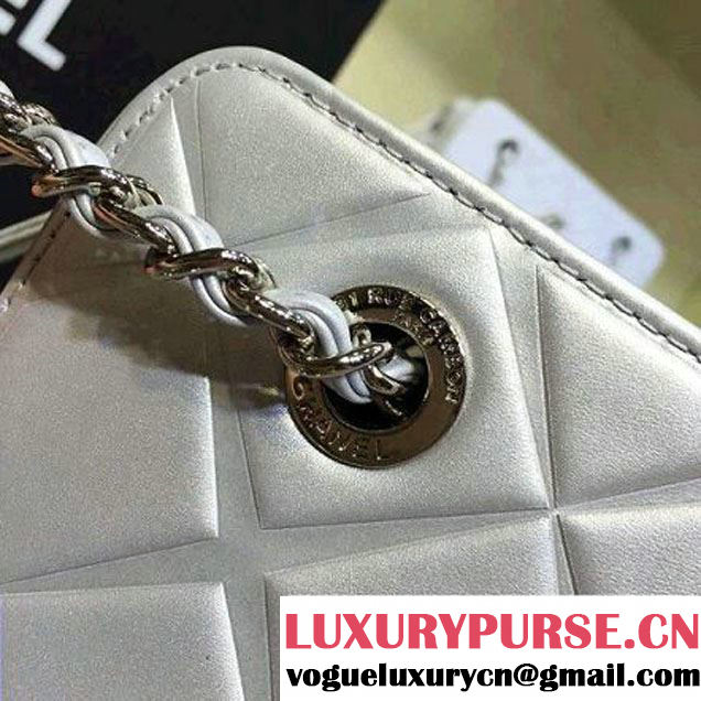 Chanel Lambskin Diamond Quilting Camera Bag Silver 2016 (2a143-6052730 )