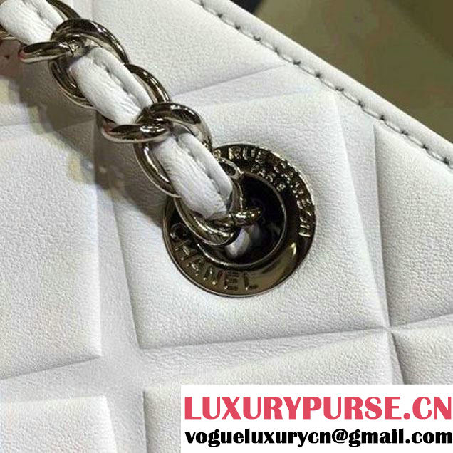 Chanel Lambskin Diamond Quilting Camera Bag White 2016 (2a143-6052729 )