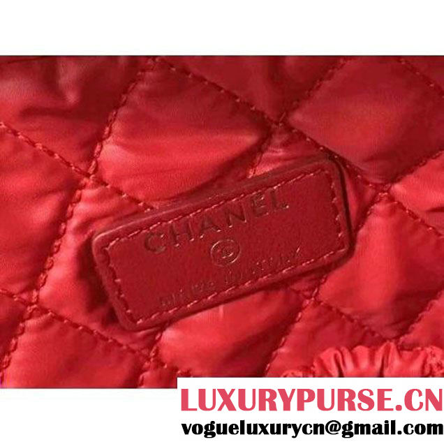 Chanel Lambskin Cosmetic Pouch Large Bag Red 2016 (2B038-6082319 )