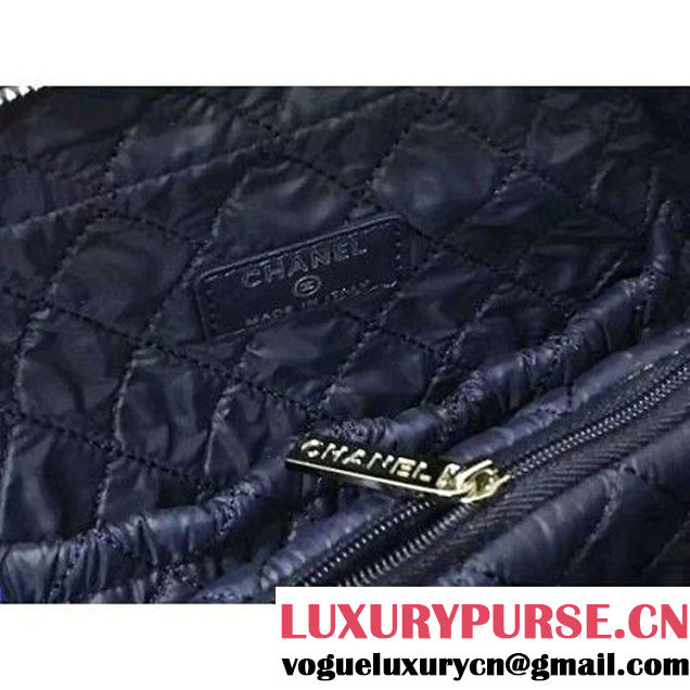 Chanel Lambskin Cosmetic Pouch Large Bag Navy Blue 2016 (2B038-6082320 )