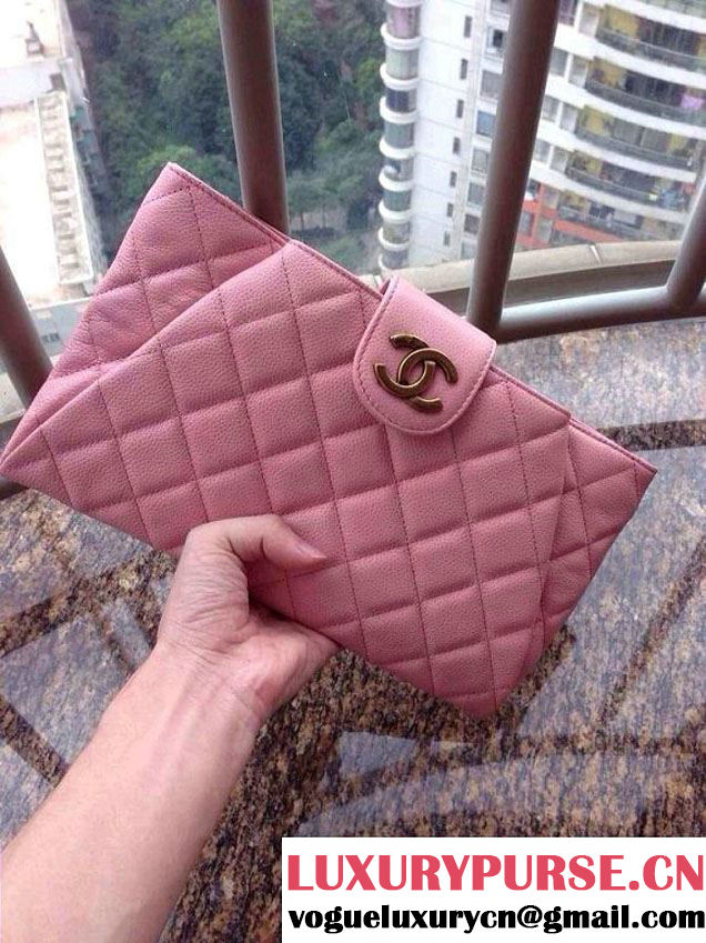 Chanel Pink Clutch Bag in Grained Calfskin CC tab - Spring Summer 2014