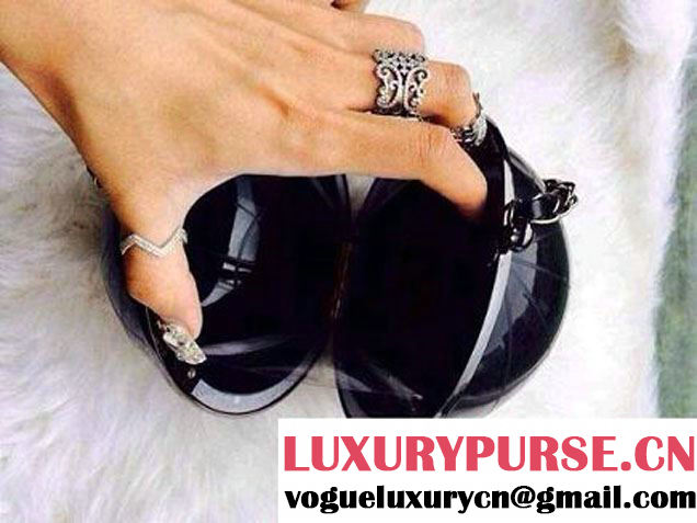 Chanel Globe Clutch Bag in Black