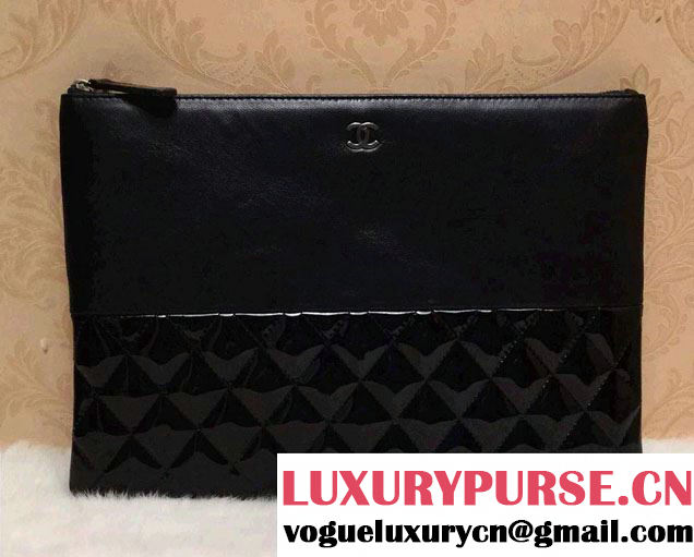 Chanel lambskin and Patent Leather Ipad Clutch Case Medium Bag Black A69252