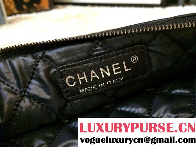Chanel Zipped Lambskin Leather Ipad Clutch Case Medium Bag Black A69252