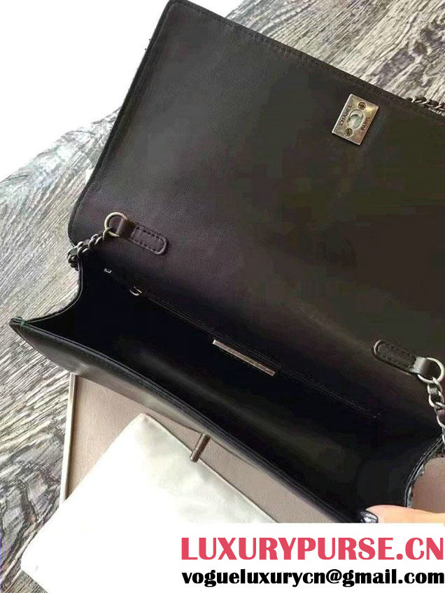 Chanel Chevron Embroidered Python Chain Clutch Bag A94457 Green 2016