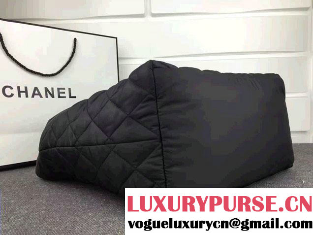 Chanel Coco Cocoon shopping tote bag black