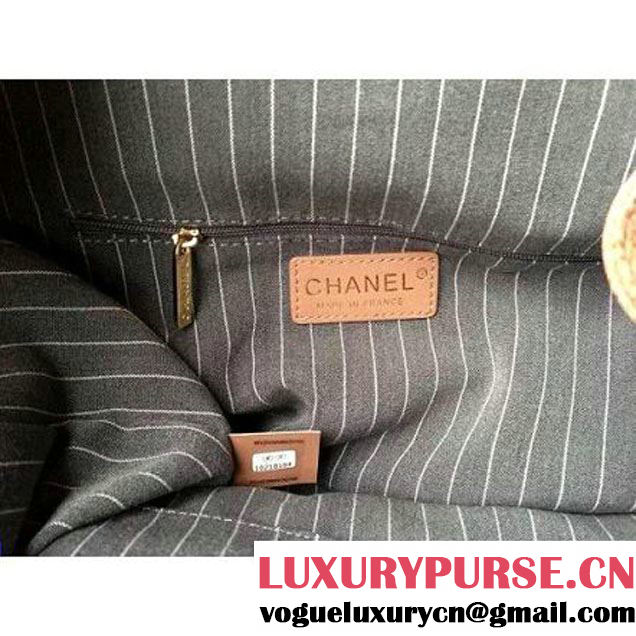 Chanel Drawstring Bucket Bag With A Big CC Signature in Apricot (1a086-060627 )