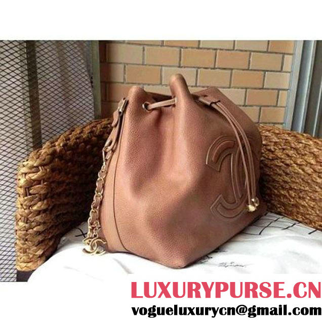 Chanel Drawstring Bucket Bag With A Big CC Signature in Apricot (1a086-060627 )