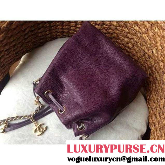 Chanel Drawstring Bucket Bag With A Big CC Signature in Purple (1a086-060628 )