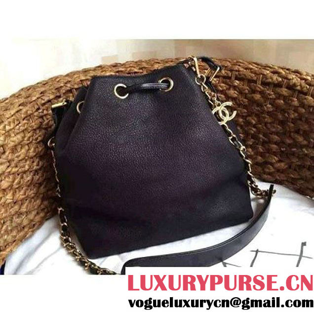Chanel Drawstring Bucket Bag With A Big CC Signature in Black (1a086-060629 )