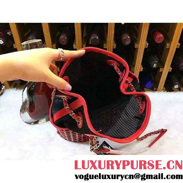 Chanel Hollowed-out Drawstring Bucket Bag in Red 2015 (2b020-071406 )