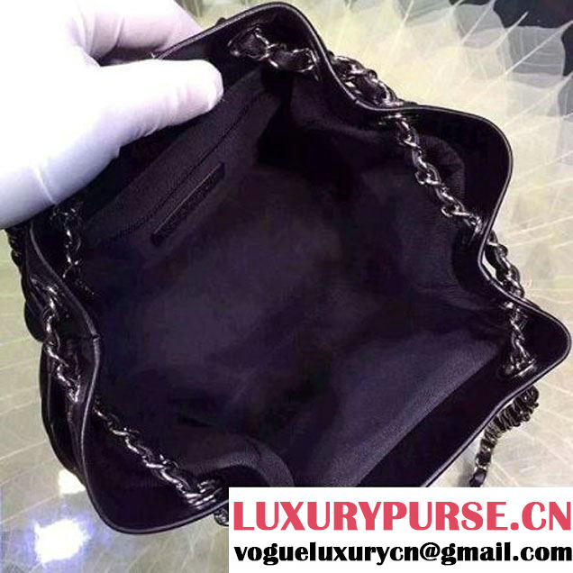 Chanel Black Smooth Calfskin Small Drawstring Bag A91135 Spring-Summer 2016 (2A057-6031408 )