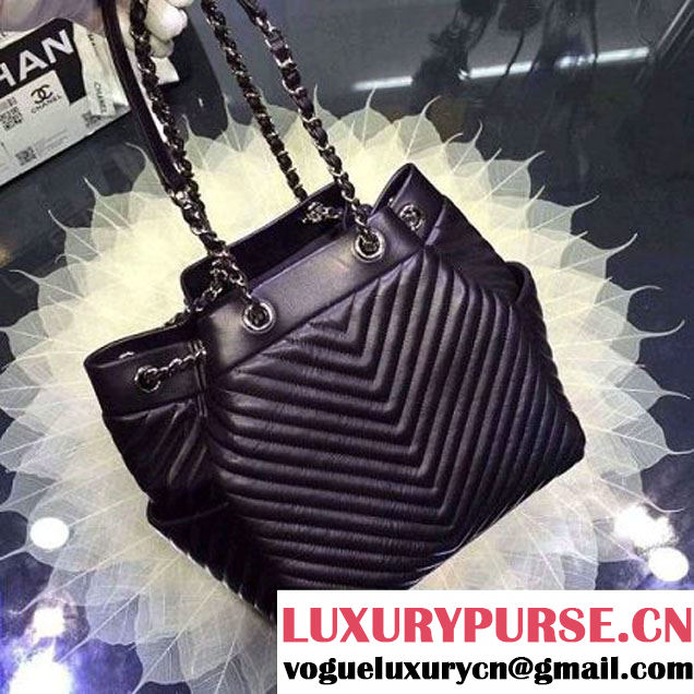 Chanel Black Calfskin Large Drawstring Bag A91136 Spring-Summer 2016 (2A057-6031806 )