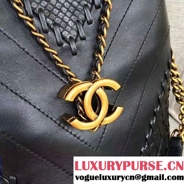 Chanel Calfskin & Python Leather Small Drawstring Bag Black 2016 (AV-6111719 )