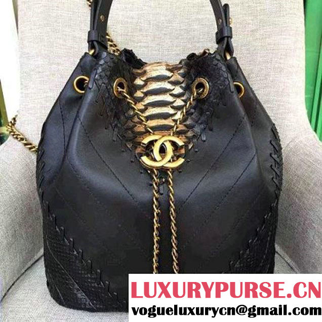 Chanel Calfskin & Python Leather Medium Drawstring Bag Black/Gold 2016 (AV-6111720 )
