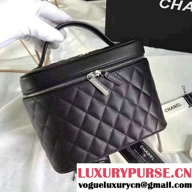 Chanel Grained Calfskin Medium Vanity Case Pouch Cosmetic Bag Black 2016 (KN-6122403 )