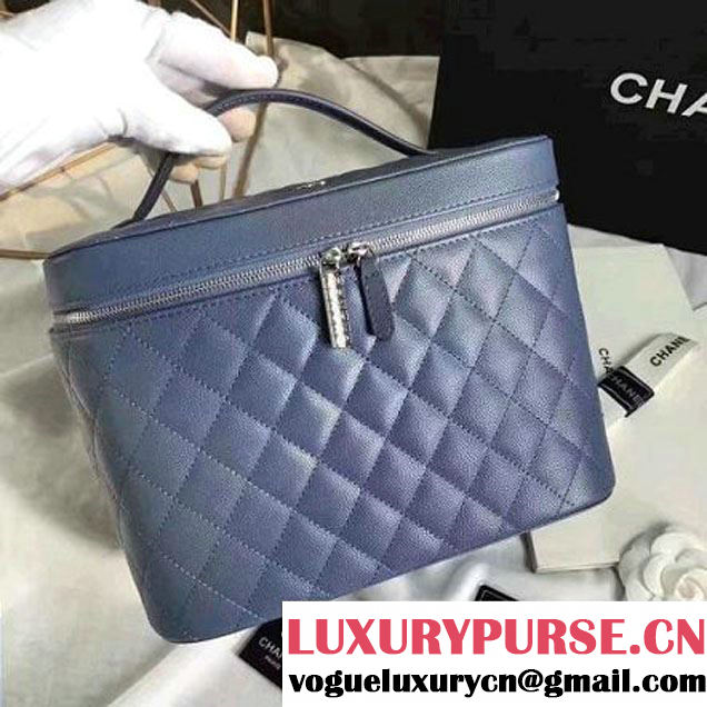 Chanel Grained Calfskin Medium Vanity Case Pouch Cosmetic Bag Blue 2016 (KN-6122411 )