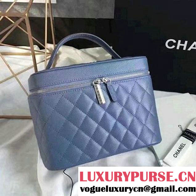 Chanel Grained Calfskin Small Vanity Case Pouch Cosmetic Bag Blue 2016 (KN-6122412 )