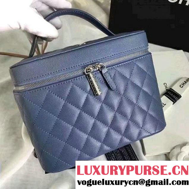 Chanel Grained Calfskin Small Vanity Case Pouch Cosmetic Bag Blue 2016 (KN-6122412 )