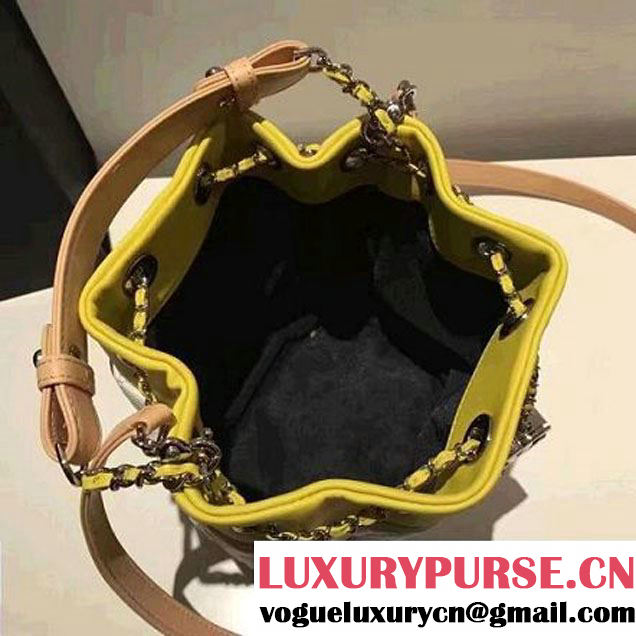 Chanel White Multicolor Lambskin/Resin Small Drawstring Bag A93730 Cruise 2017 (2A058-7020838 )