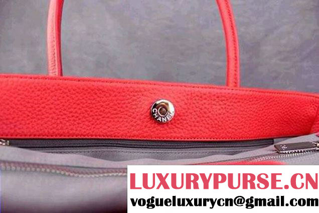Chanel Cerf Tote Bag in Rouge