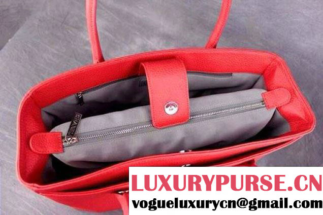 Chanel Cerf Tote Bag in Rouge