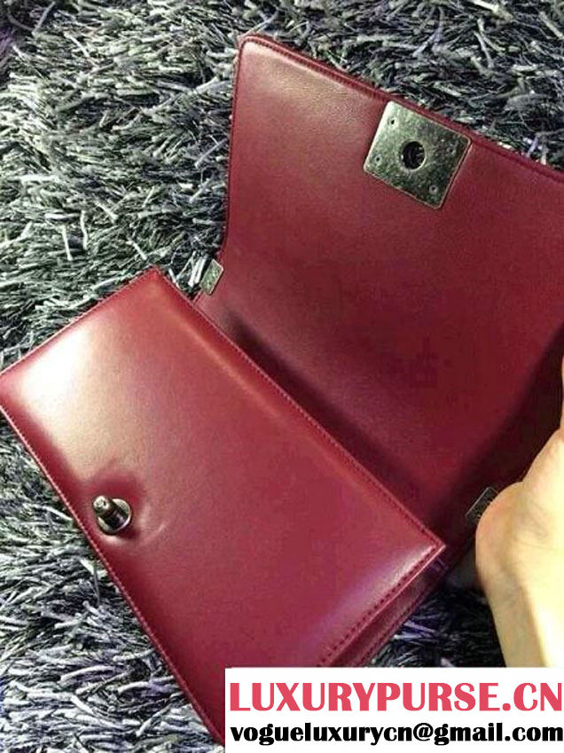 Chanel Boy Flap Bag With Herringbone Chevron Stitiching in Oxblood - Fall 2014