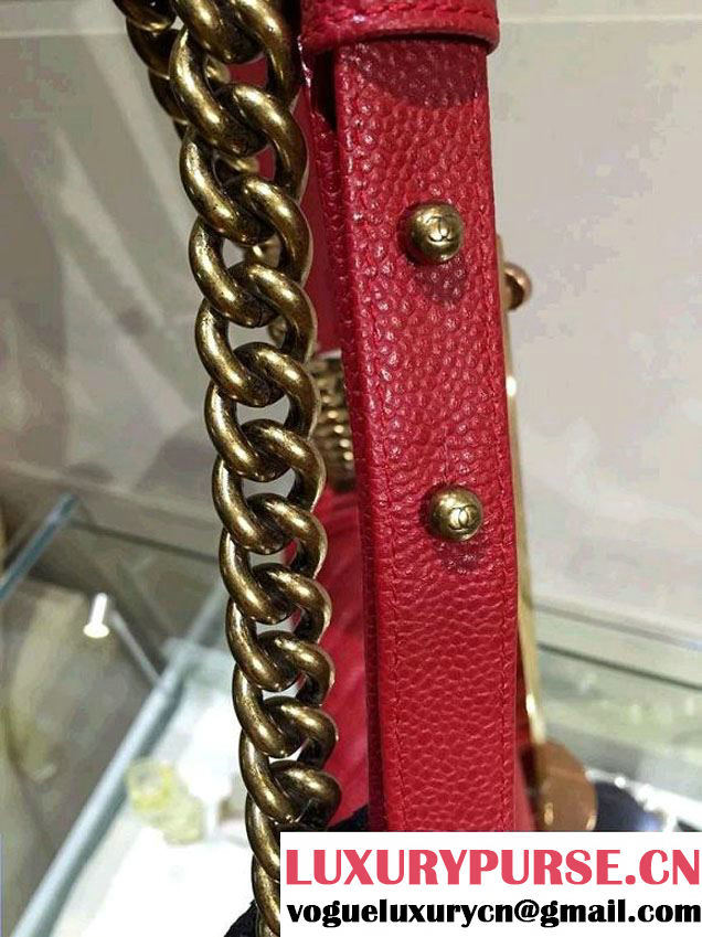 Chanel New Medium Quilted Boy Flap Shoulder Bag Red in Caviar Leather with Golden Hardware