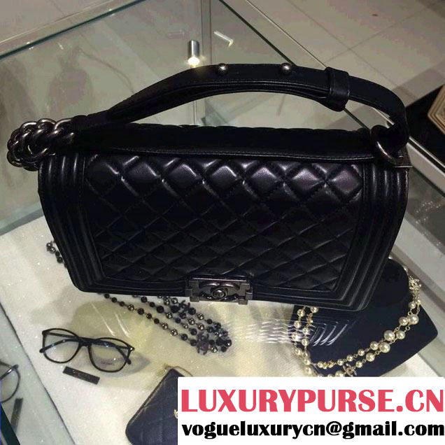 Chanel Medium Boy Flap Shoulder Bag A67086 in Lambskin Leather Black