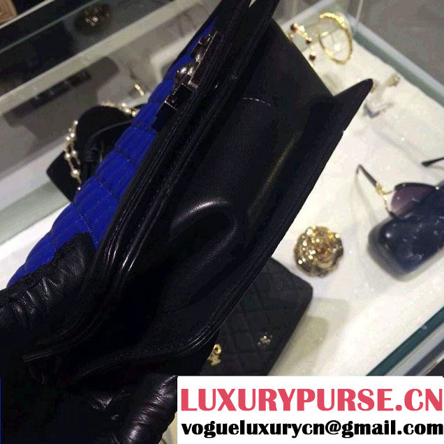 Chanel Medium Boy Flap Shoulder Bag A67086 in Lambskin Leather Blue/Black